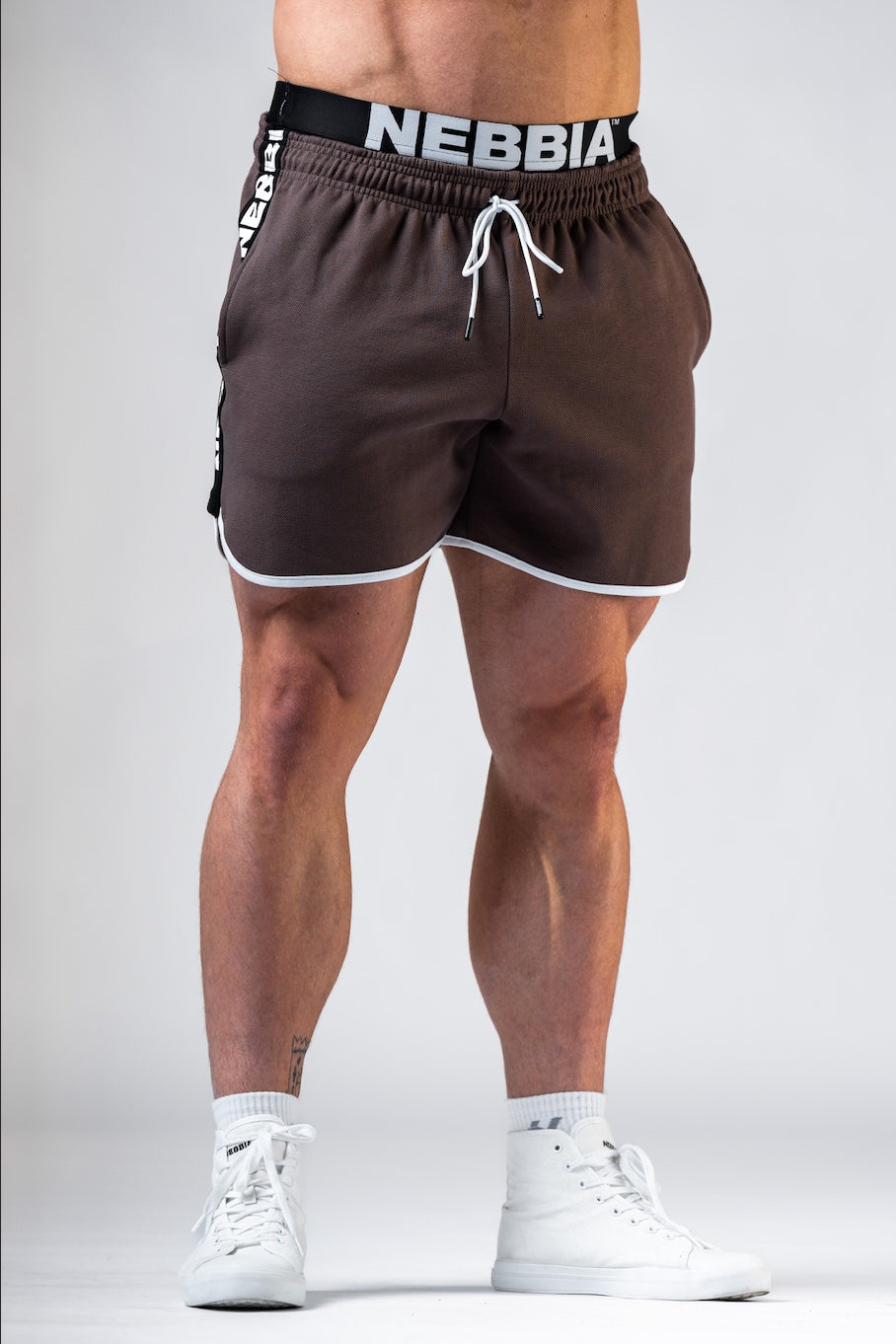Nebbia Sports Shorts 295 Brown | Nebbia Activewear (1/2)