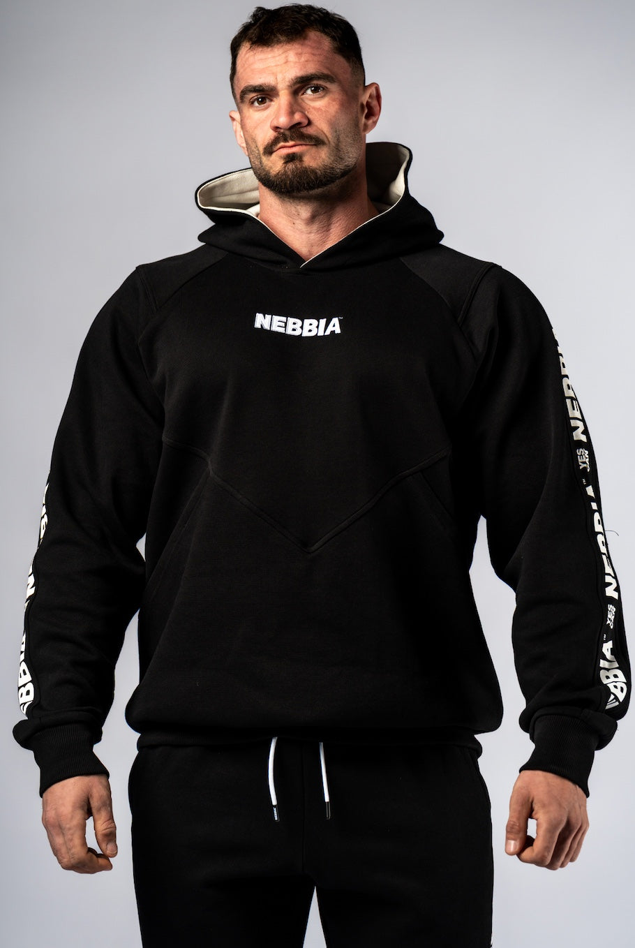 Nebbia Hoodie 300 Black | Nebbia Activewear (1/4)