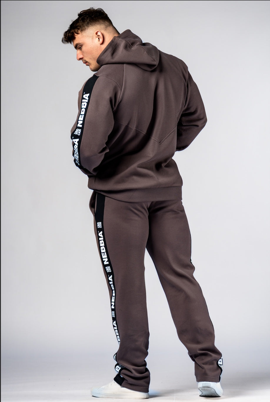 Nebbia Hoodie 300 Black | Nebbia Activewear (3/5)