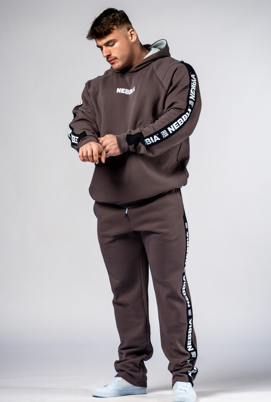 Nebbia Hoodie 300 Black | Nebbia Activewear (5/5)