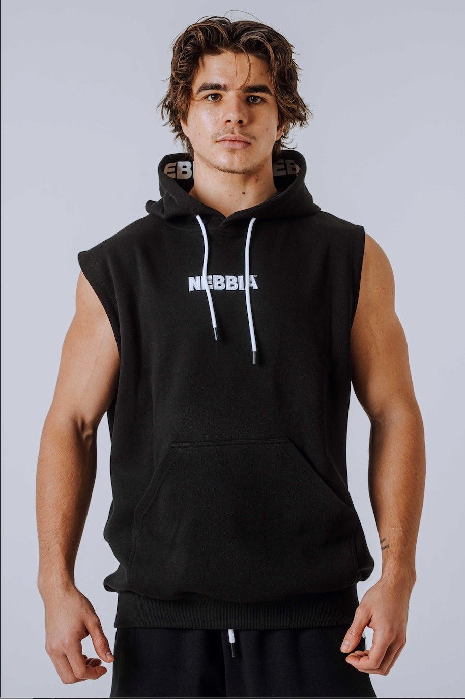 Nebbia Hoodie 299 Black | Nebbia Activewear (1/5)