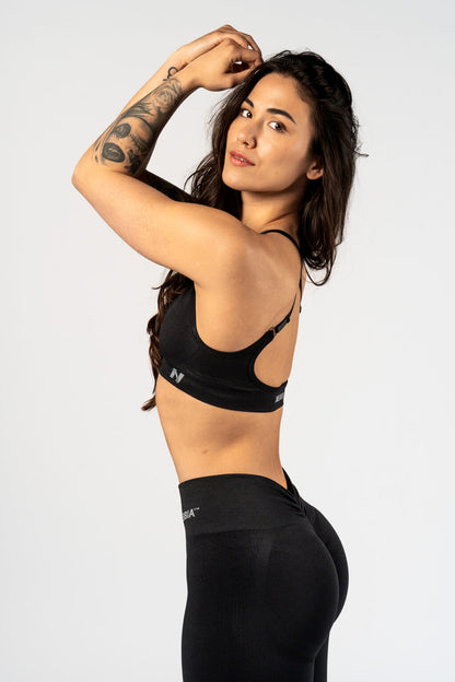 Nebbia Sports Bra 305 Black – seamless | Nebbia Activewear (2/5)