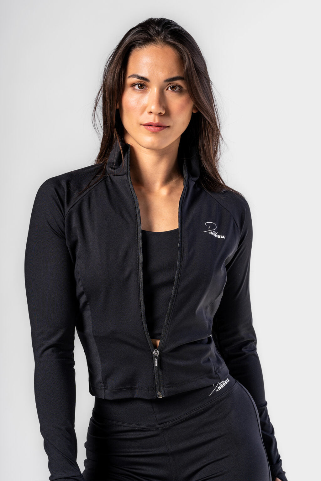 Nebbia Sports Top 314 Black | Nebbia Activewear (1/5)