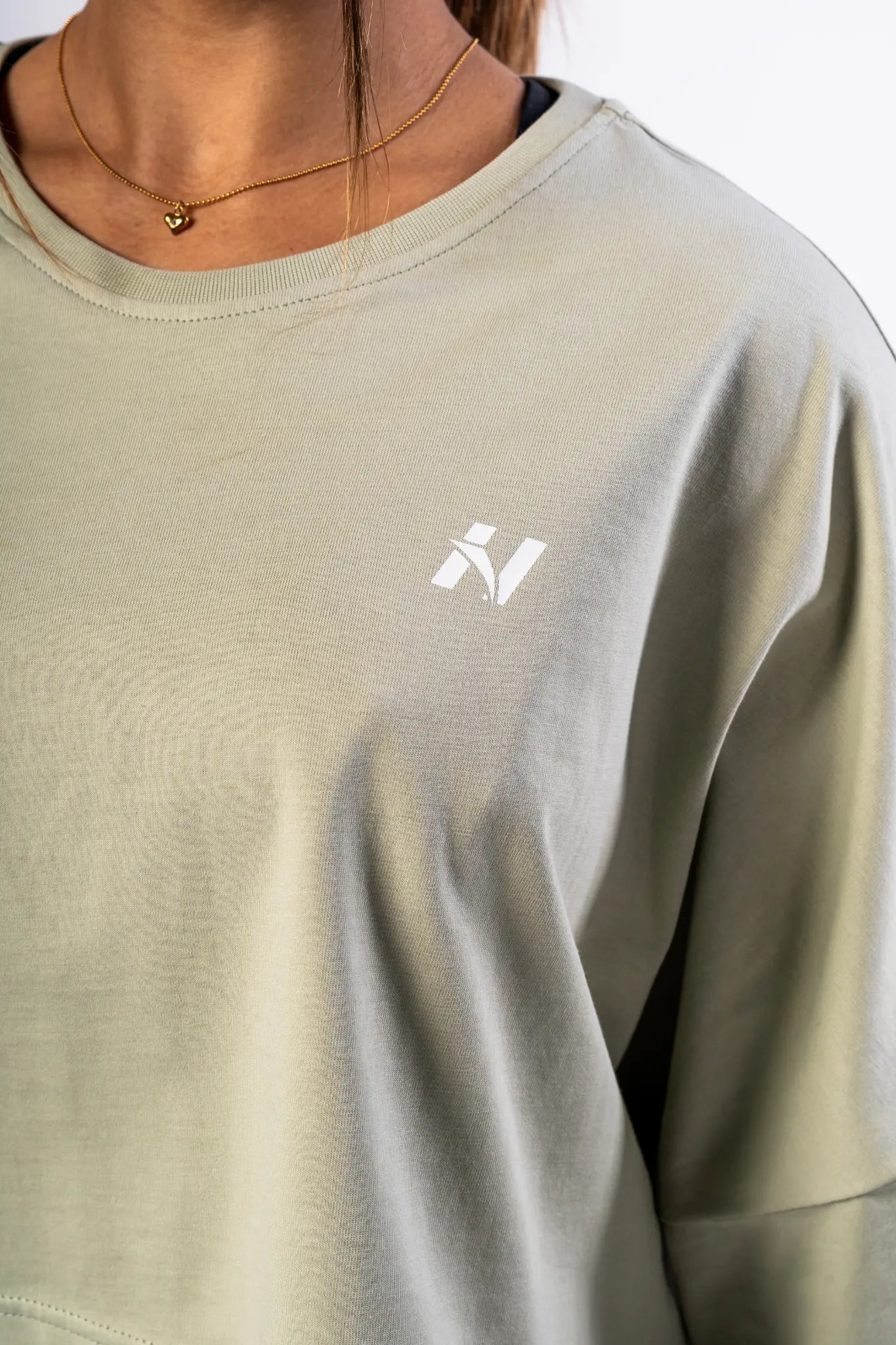 NEBBIA Just Flow Light Green – T-shirt Cropped Oversized | Top Athleisure Donna 431