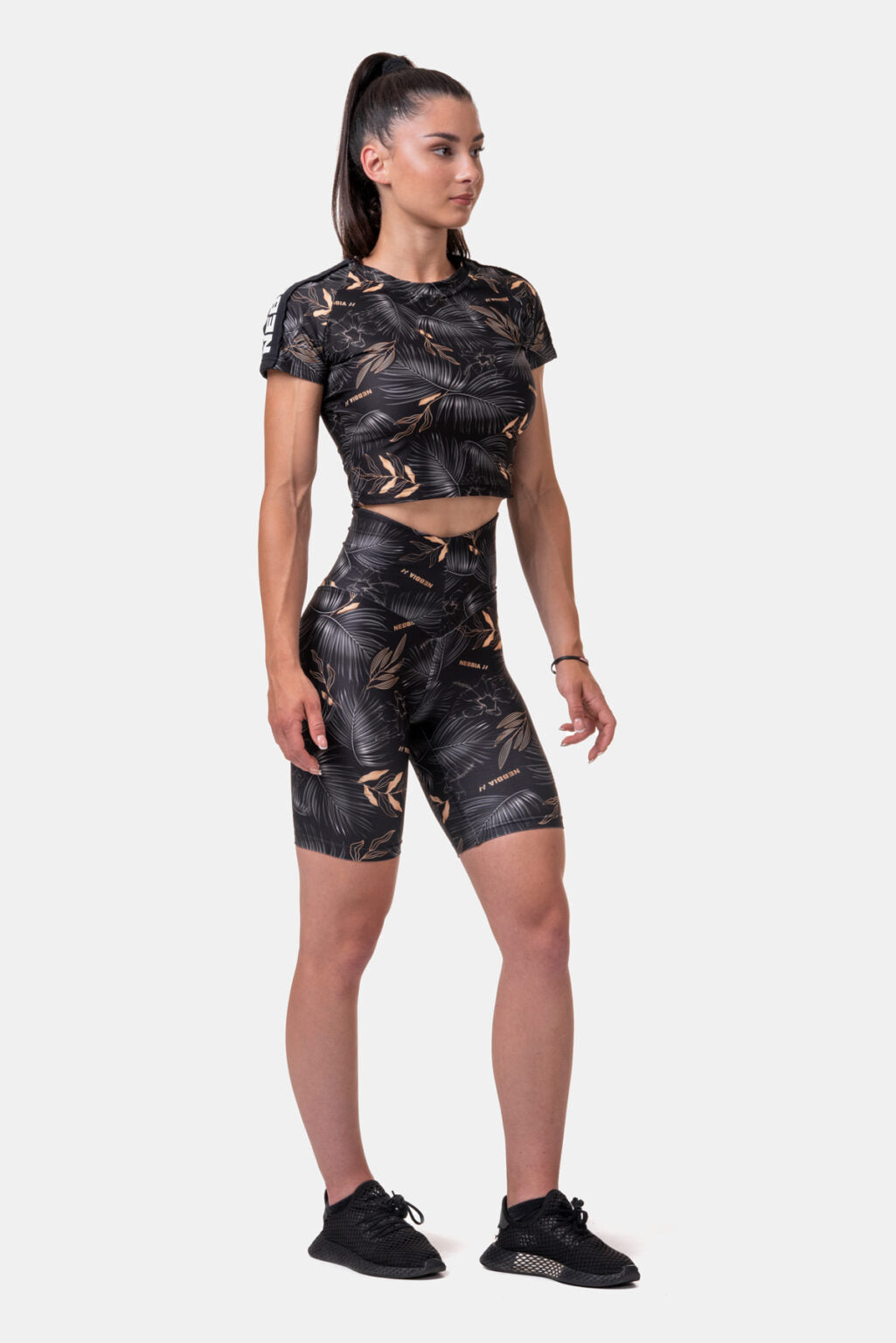 Nebbia Sports Shorts 569 Black | Nebbia Activewear (3/5)