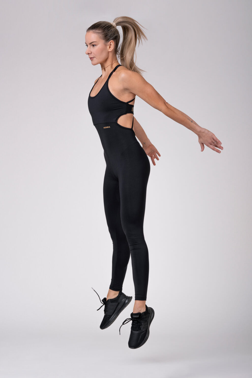 Nebbia Activewear 595 | Nebbia Activewear (5/11)