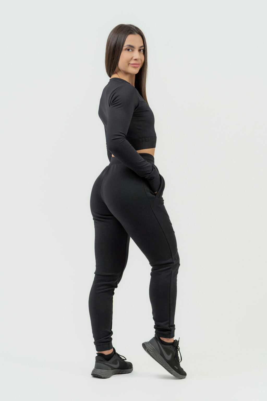 Nebbia Jogger Pants 846 Black – high waist | Nebbia Activewear (5/9)