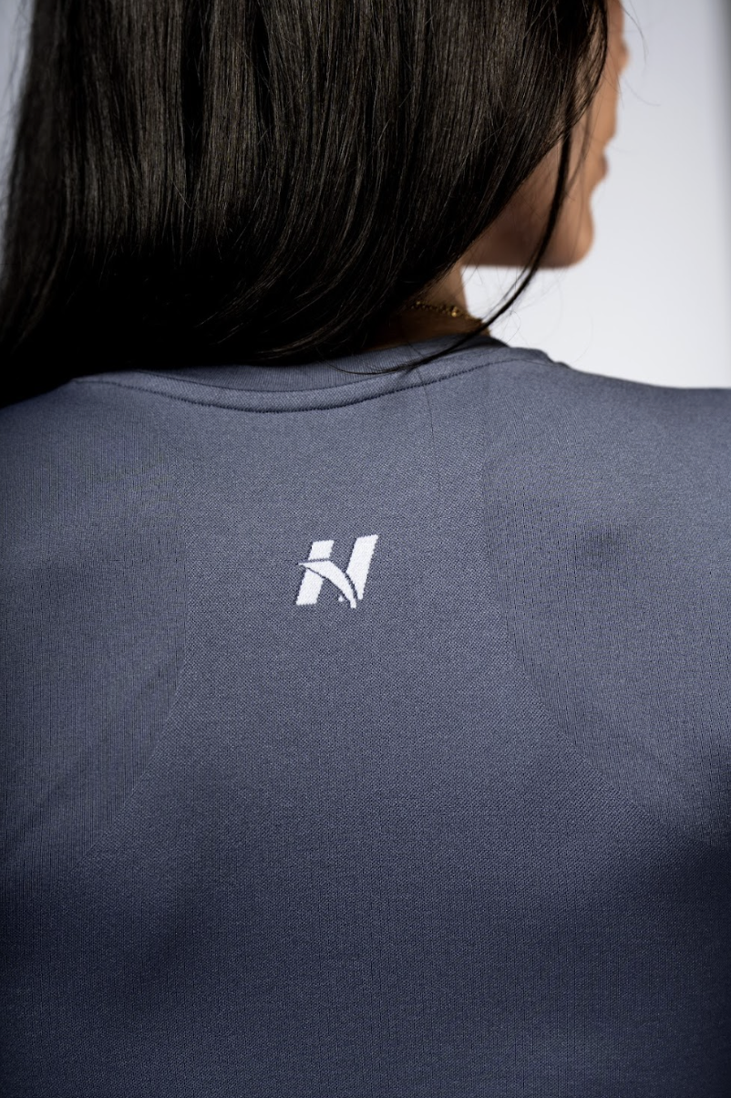 Nebbia Sports Top 892 Grey – seamless | Nebbia Activewear (3/8)