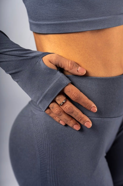 Nebbia Sports Top 892 Grey – seamless | Nebbia Activewear (5/8)