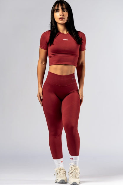 Nebbia Sports Shorts 891 Red – seamless | Nebbia Activewear (2/6)