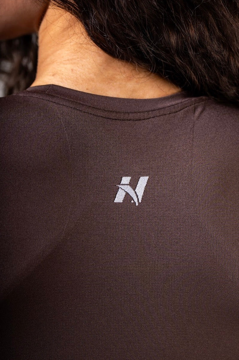 Nebbia Sports Shorts 891 Brown – seamless | Nebbia Activewear (3/6)