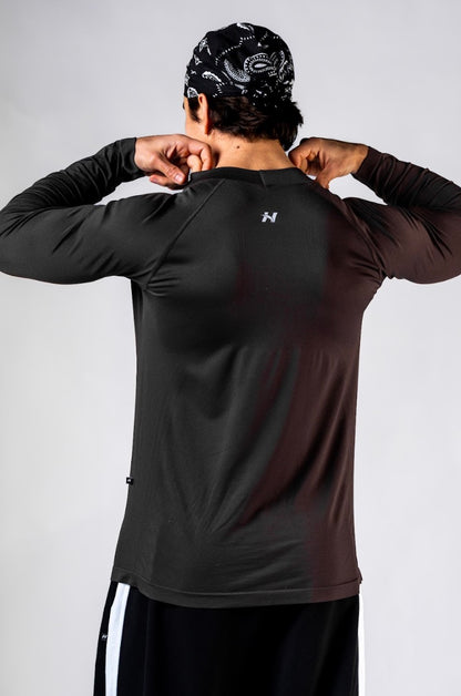 Nebbia Sports Top 901 Black – seamless | Nebbia Activewear (4/6)