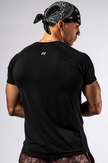 Nebbia Sports Shorts 900 Black – seamless | Nebbia Activewear (6/6)