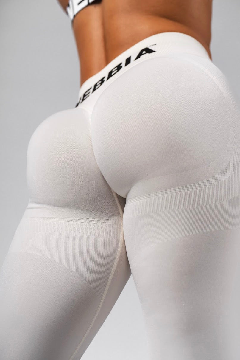 Nebbia Leggings 496 – seamless, push-up, high waist | Nebbia Activewear (4/8)