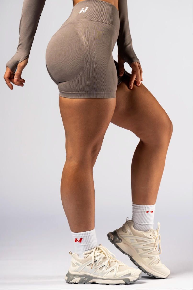 Nebbia Sports Shorts 893 Brown – push-up, high waist | Nebbia Activewear (4/5)